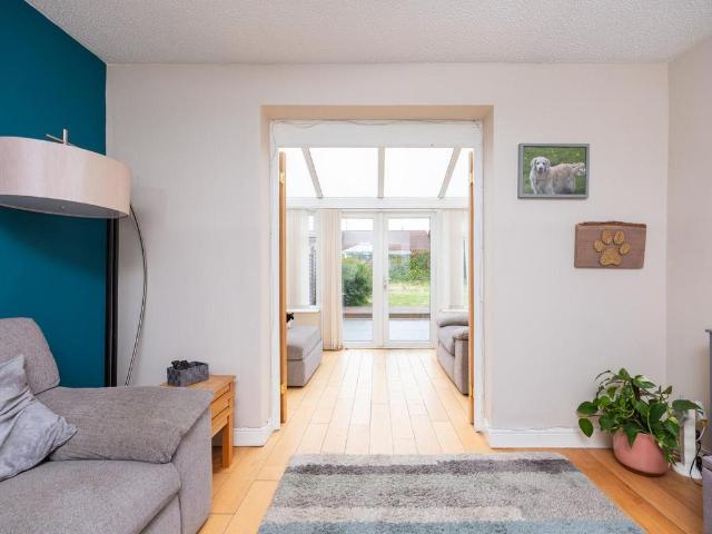 House for sale in Mangotsfield, South Gloucestershire