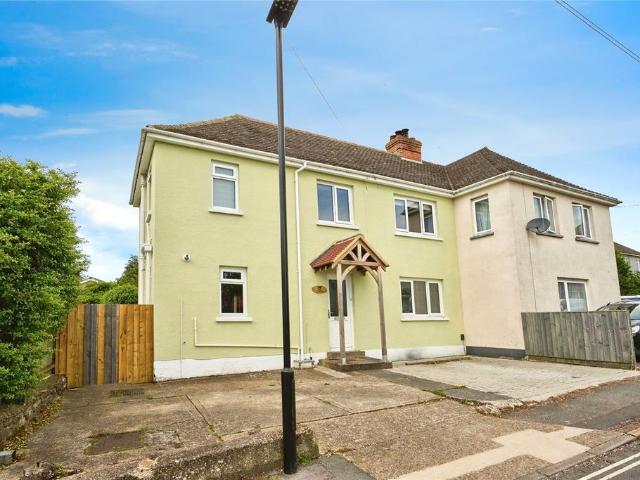 House for sale in Binstead, Ryde