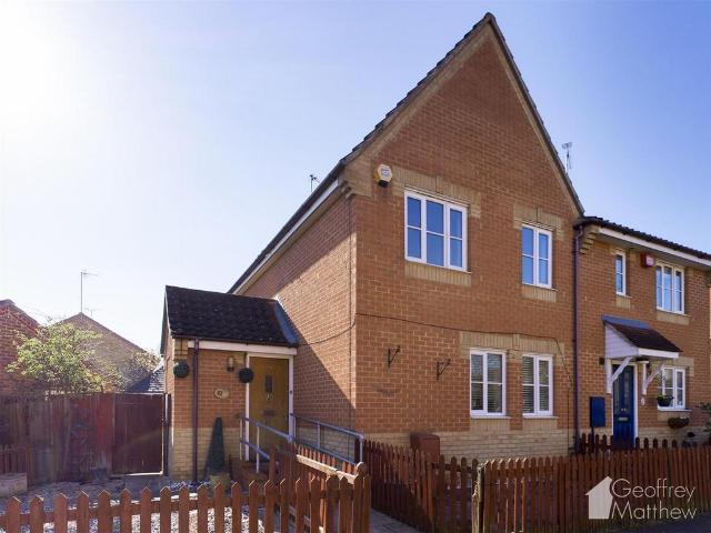 House for sale in Debden Green, Epping