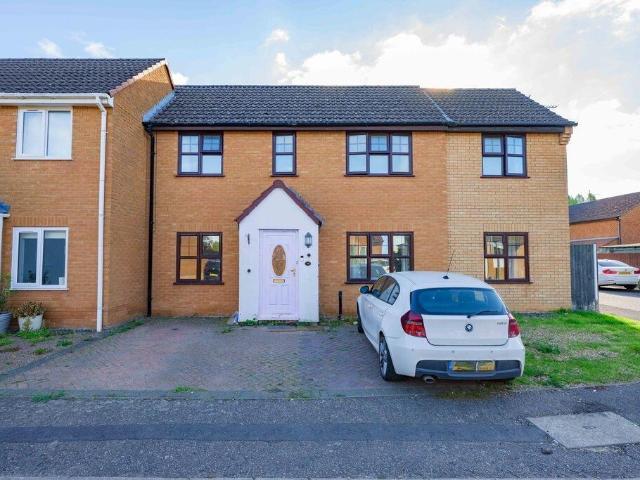 House for sale in Outwell, King's Lynn and West Norfolk