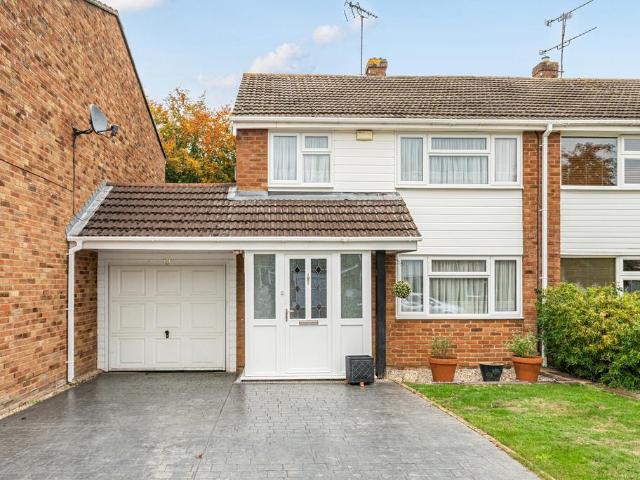 House for sale in Berrick Salome, Oxfordshire