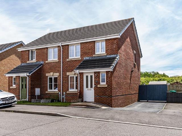 House for sale in Bryncae, Wales