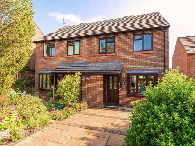 House for sale in Hampshire