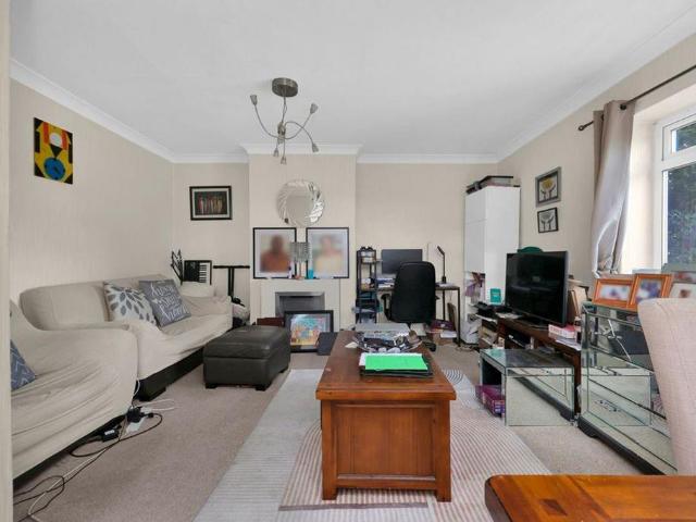 House for sale in Potters Bar, Hertfordshire