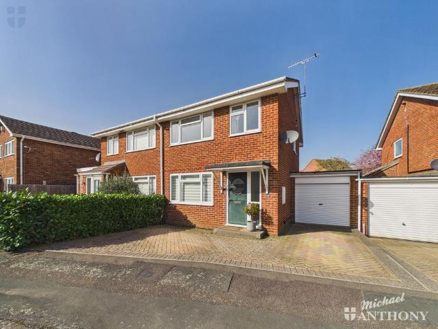 House for sale in Bedgrove, Aylesbury