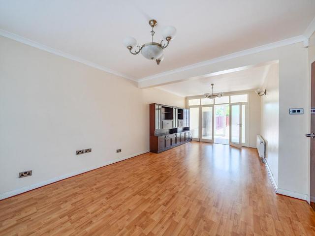 House for sale in Kingsbury, Greater London