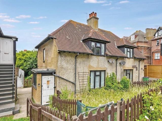 House for sale in Folkestone
