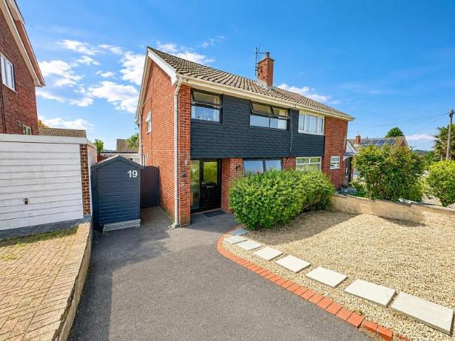 House for sale in Dunvant, Wales