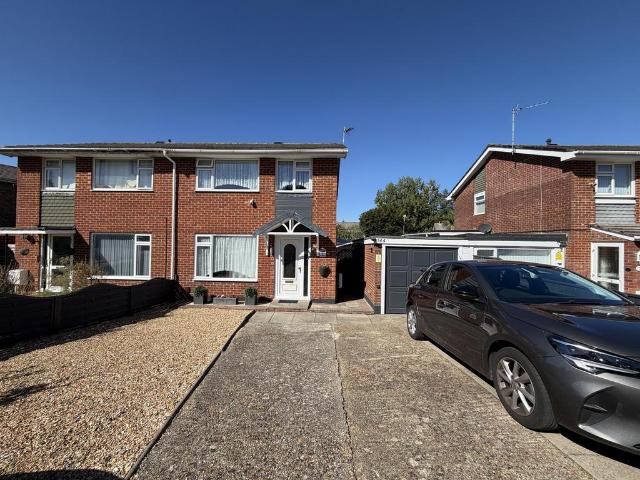 House for sale in Canford Heath, Poole