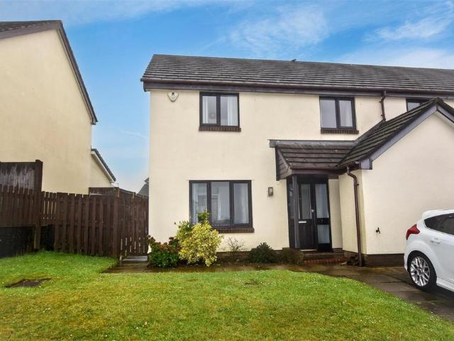 House for sale in Mount Ambrose, Cornwall