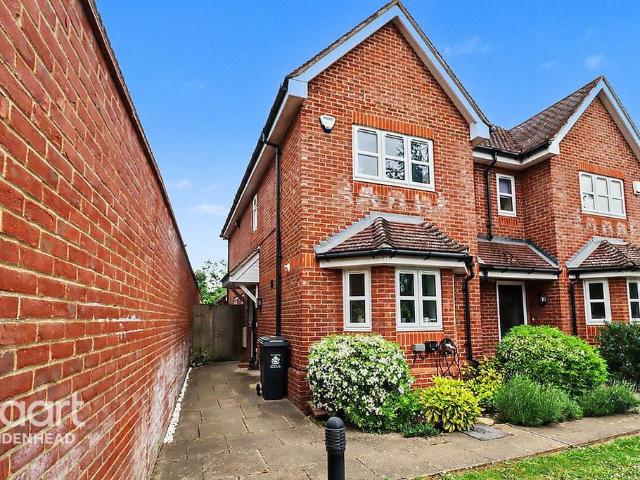 House for sale in Maidenhead