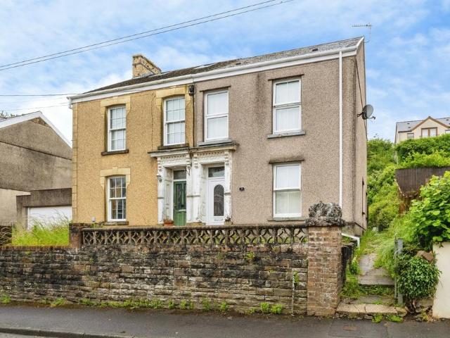 House for sale in Pontarddulais, Wales