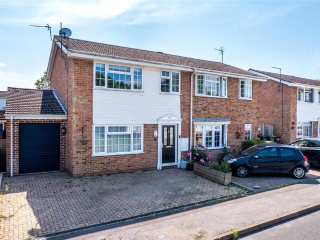 House for sale in Midway, Kent
