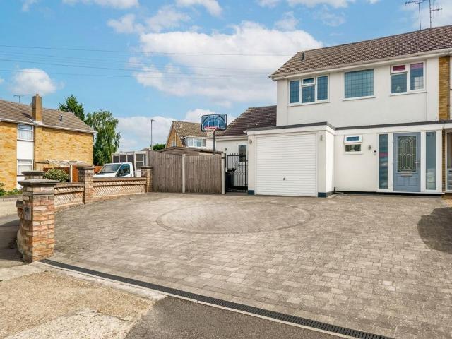 House for sale in Barling, Essex