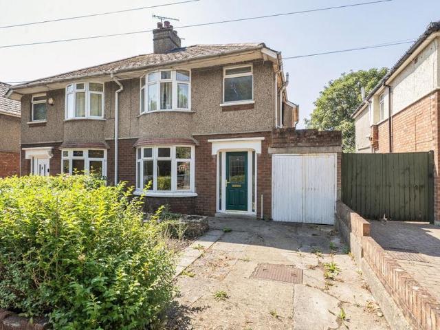 House for sale in Kingsdown, Swindon