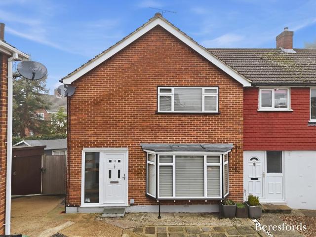 House for sale in Queens Park, Billericay