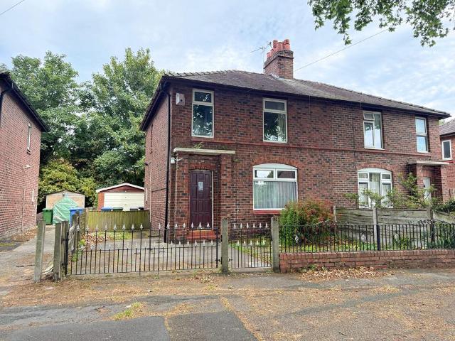 House for sale in Sale Moor, Trafford Park