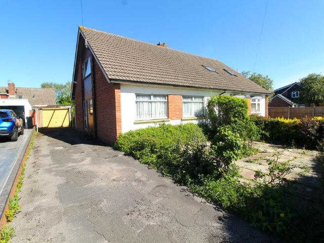 House for sale in Stoke Lodge and The Common, Bradley Stoke