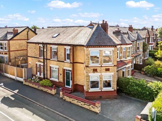 House for sale in Reddish, Greater Manchester