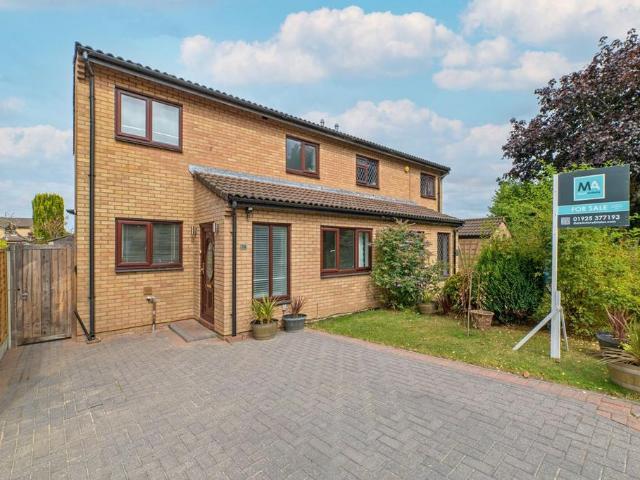 House for sale in Grappenhall, Warrington