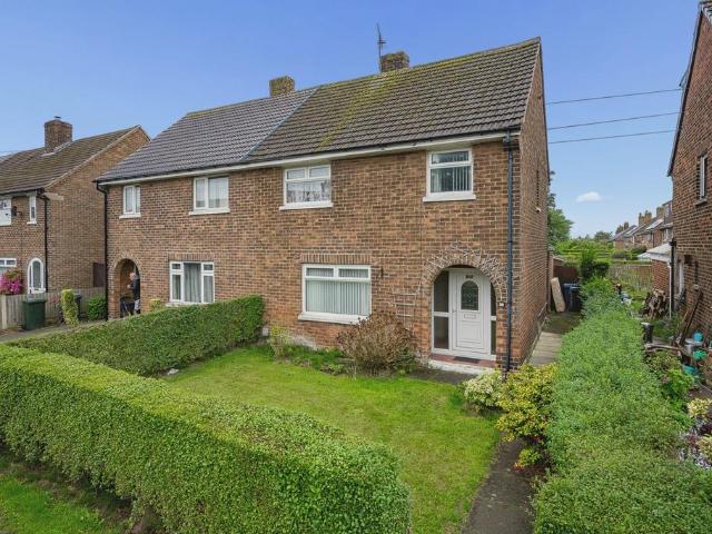 House for sale in Roby Mill, Lancashire