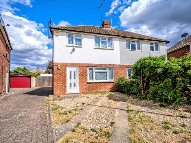 House for sale in Leighton-Linslade, Leighton Buzzard