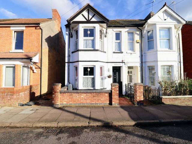 House for sale in Bletchley and Fenny Stratford, Bletchley
