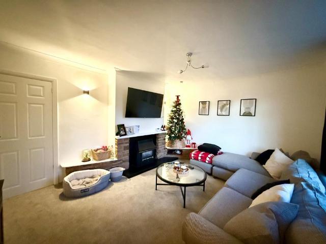 House for sale in Ollerton and Boughton CP, Alverton