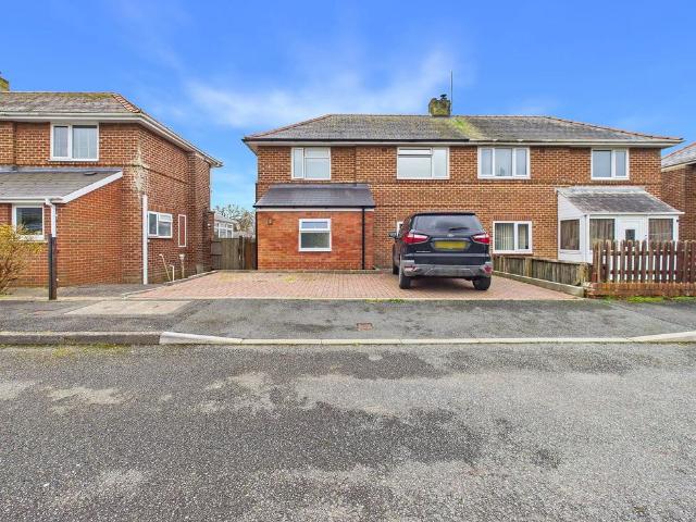 House for sale in Milford Haven, Wales