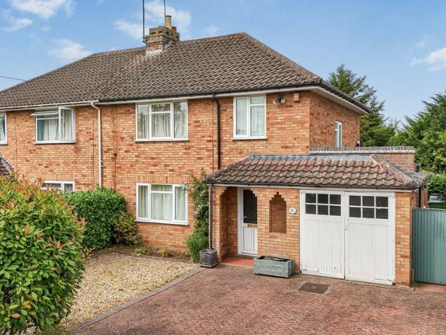 House for sale in Tiddington, Alderminster