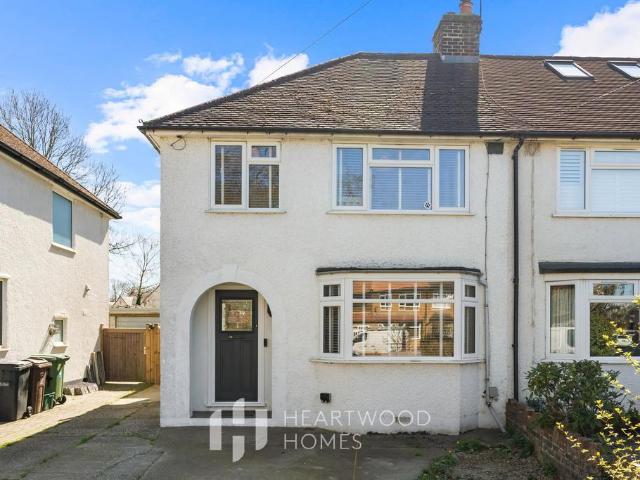 House for sale in Five Acres, Hertfordshire