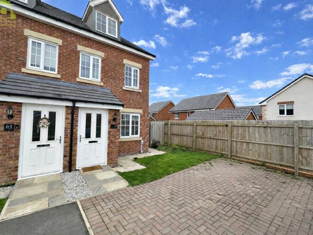 House for sale in Westhoughton, Lee Bank