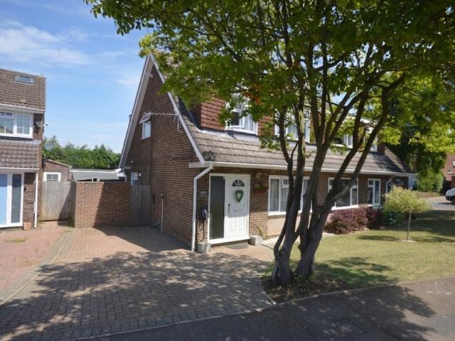 House for sale in Pleasant Valley, Duton Hill