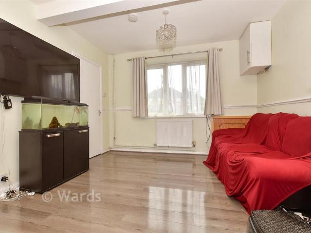 House for sale in Barracks, The Bridge