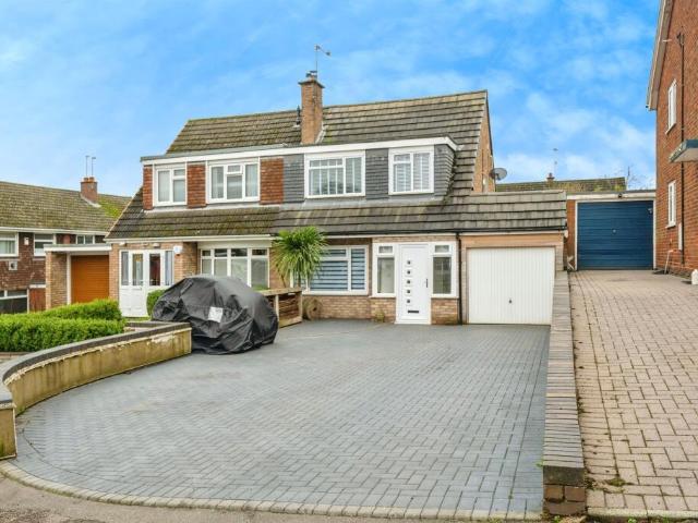 House for sale in Chadsmoor, Staffordshire