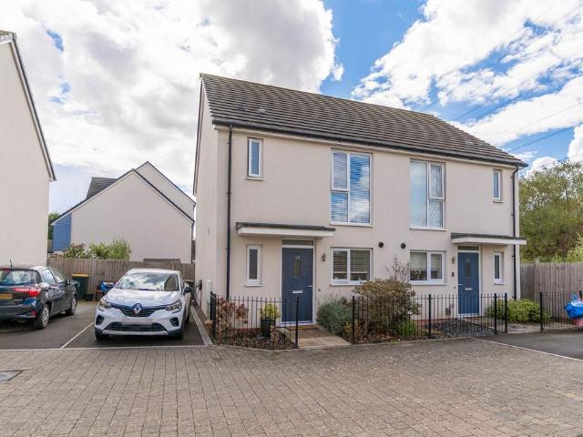 House for sale in Glan Llyn, Wales