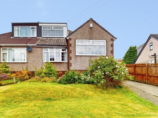 House for sale in Slack Side, West Yorkshire