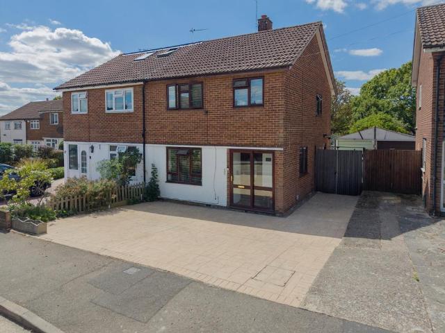 House for sale in Frognal, Greater London