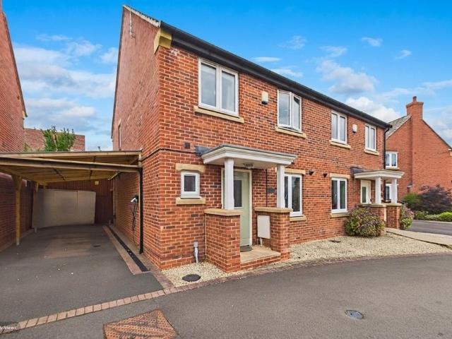 House for sale in Shepshed, Elmfield