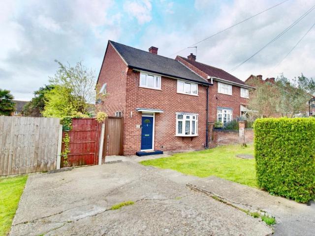 House for sale in Harold Hill, Greater London