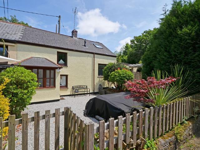 House for sale in New Mills, Ladock