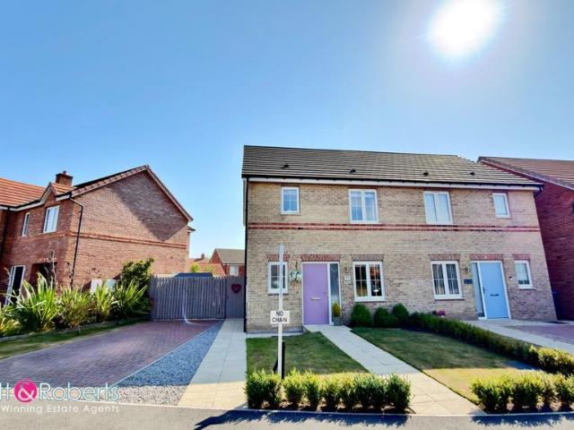House for sale in Wingate