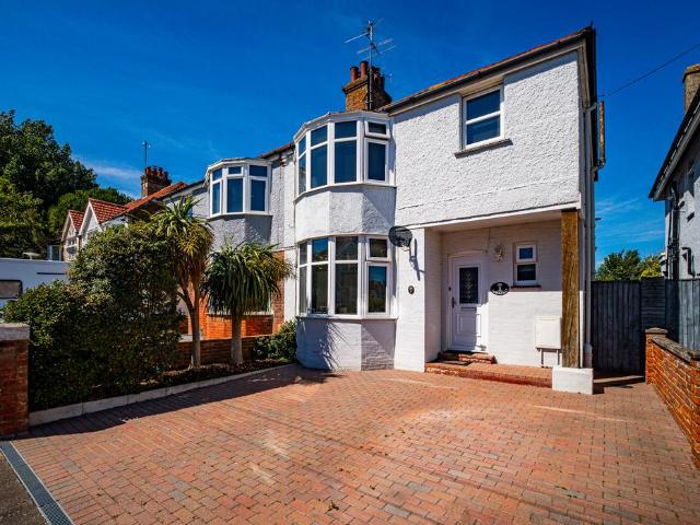 House for sale in Roselands, Eastbourne