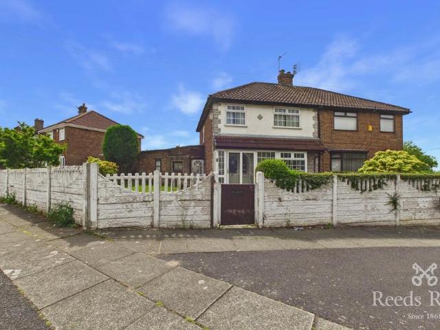 House for sale in Whiston Cross, Whiston