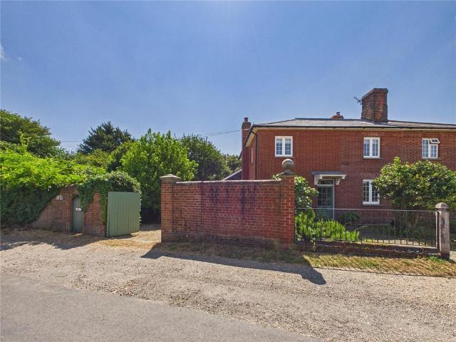 House for sale in Chipping Hill, Essex