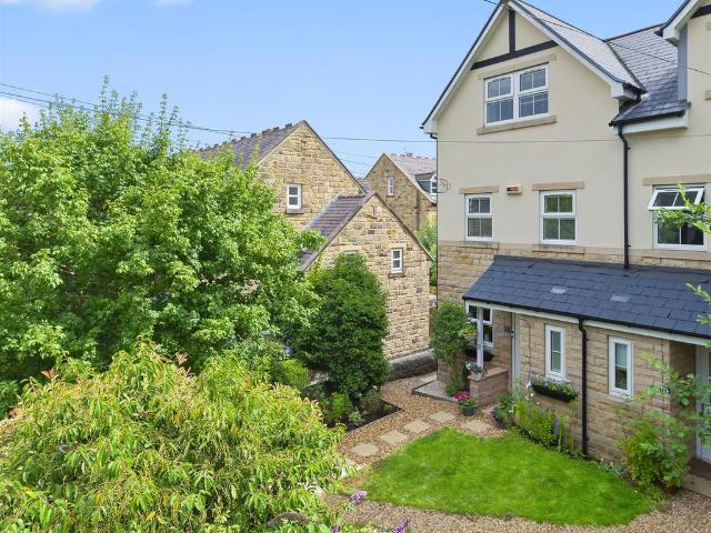 House for sale in Brooklands Estate, Bradford