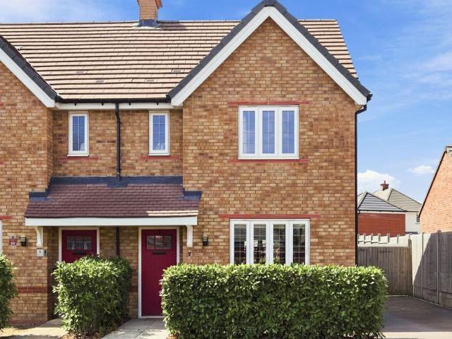 House for sale in Lower Stondon, Bedfordshire