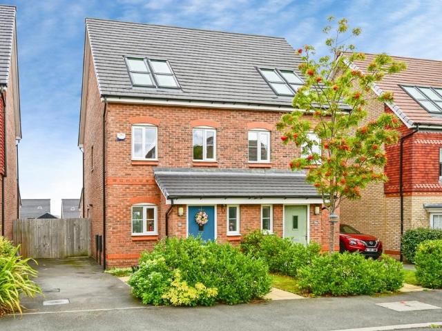 House for sale in Calderstones