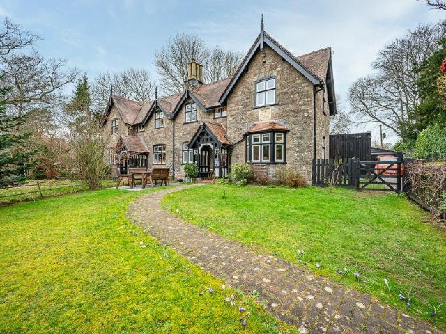 House for sale in Wales