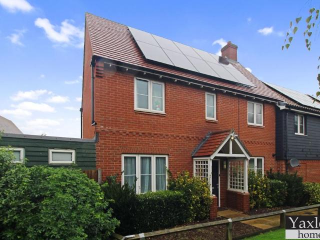 House for sale in Chipping Hill, Essex